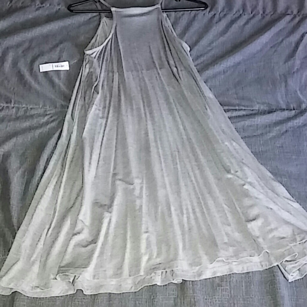 Dress - Picture 5 of 5